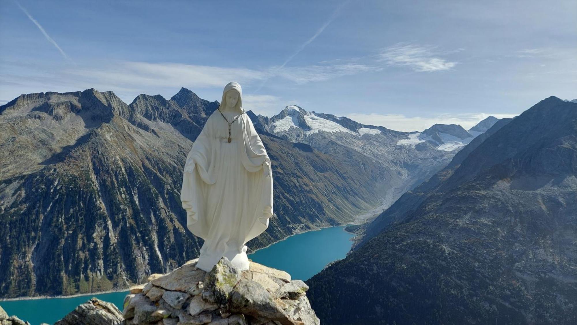 Gaestehaus Christoph Ried im Zillertal Buitenkant foto