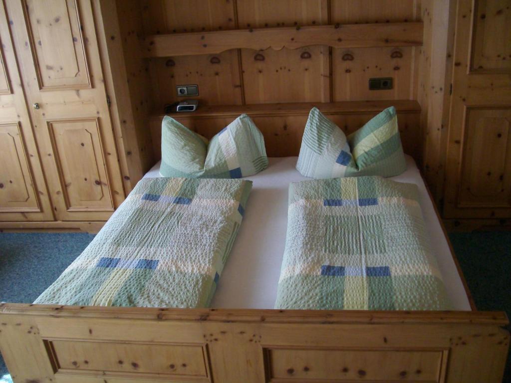 Gaestehaus Christoph Ried im Zillertal Kamer foto