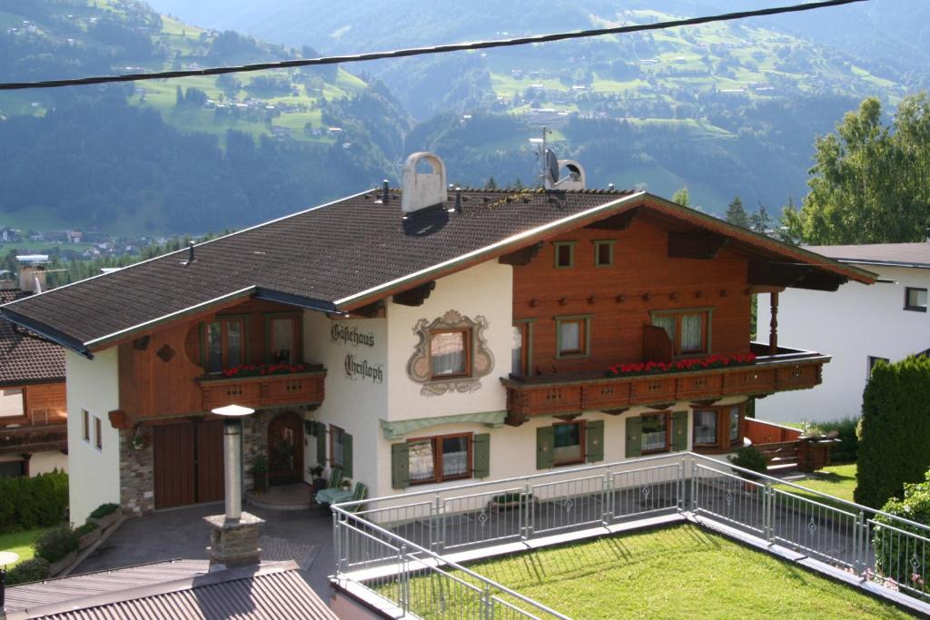 Gaestehaus Christoph Ried im Zillertal Buitenkant foto
