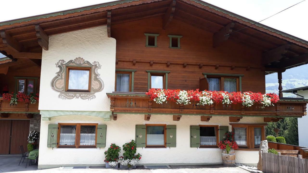 Gaestehaus Christoph Ried im Zillertal Buitenkant foto